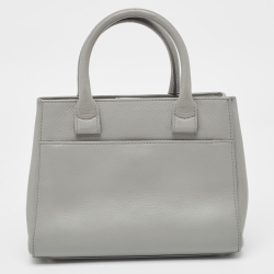 Pre Owned حقيبة شانيل ميني نويه إكسوكيتيف شوبنغ جلد عنابية