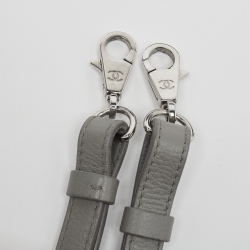 Pre Owned حقيبة شانيل ميني نويه إكسوكيتيف شوبنغ جلد عنابية