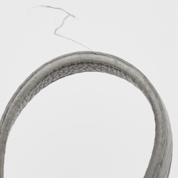 Pre Owned حقيبة شانيل ميني نويه إكسوكيتيف شوبنغ جلد عنابية