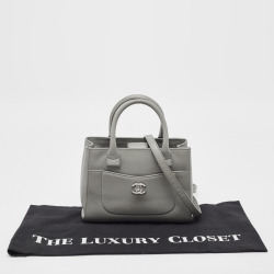 Pre Owned حقيبة شانيل ميني نويه إكسوكيتيف شوبنغ جلد عنابية