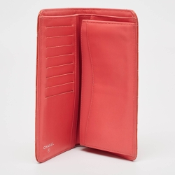 Pre Owned Chanel Orange Quilted Patent Leather CC Yen Continental Wallet