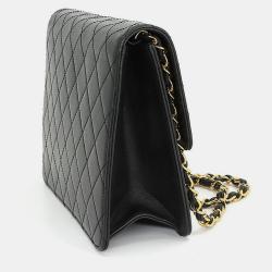 Pre Owned Chanel Quilted Leather Medium Vintage Clutch with Chain