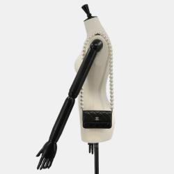 مملوكة مسبقًا Chanel Black Quilted Calfskin Pearl Strap Clutch with Chain 