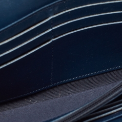 Pre Owned Chanel Navy Blue Quilted Patent Leather Continental Wallet