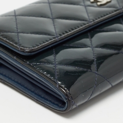 Pre Owned Chanel Navy Blue Quilted Patent Leather Continental Wallet
