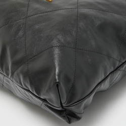 Pre Owned Chanel Black Quilted Leather Medium 22 Hobo