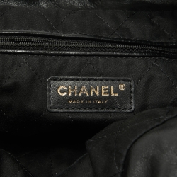Pre Owned Chanel Black Quilted Leather Medium 22 Hobo