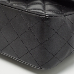 Pre Owned Chanel Black Quilted Leather Mini Square Classic Flap Bag