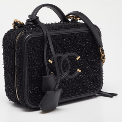 مملوكة مسبقًا حقيبة ماكياج شانيل جلد كافيار أسود مبطن سي سي فيليغري بسلسلة