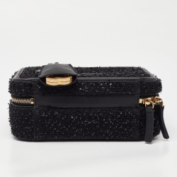 مملوكة مسبقًا حقيبة ماكياج شانيل جلد كافيار أسود مبطن سي سي فيليغري بسلسلة