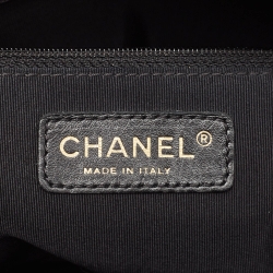 مملوكة مسبقًا Chanel Black Quilted Caviar Leather Petite Timeless Tote