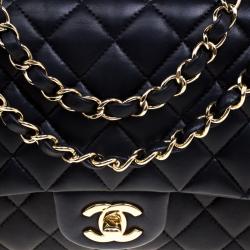 Pre Owned Chanel Black Quilted Leather Medium Classic Double Flap Bag