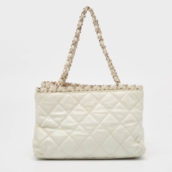 Pre Owned Chanel Off White Quilted Glazed Leather Small Chain Me Tote