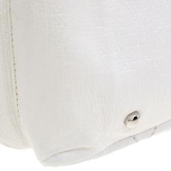 Pre Owned حقيبة يد شانيل باريس بياريتز كبيرة كانفاس مقوى مبطنة بيضاء