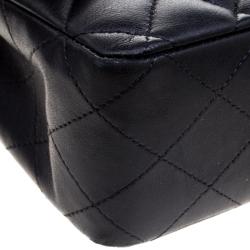 Pre Owned Chanel Black Quilted Leather Medium Classic Double Flap Bag