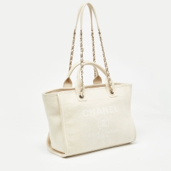 مملوكة مسبقًا Chanel Cream Canvas Small Deauville Tote