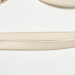 مملوكة مسبقًا Chanel Cream Canvas Small Deauville Tote