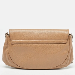 مملوكة مسبقًا Chanel Beige Quilted Leather Half Moon Wallet On Chain