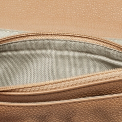 مملوكة مسبقًا Chanel Beige Quilted Leather Half Moon Wallet On Chain