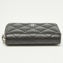Pre Owned Chanel Black Caviar Leather Classic Zipped Coin Purse 