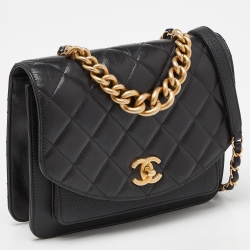 Pre Owned Chanel Black Quilted Caviar and Leather CC Chain Top Handle Bag