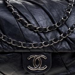 Pre Owned حقيبة شانيل قلاب كلاسيكي كبيرة جلد طيات سوداء