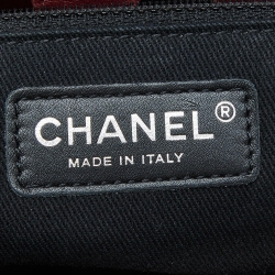 Pre Owned Chanel Burgundy Quilted Leather CC Delivery Bag