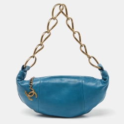 Pre Owned Chanel Blue Leather CC Ring Hobo