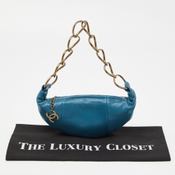 Pre Owned Chanel Blue Leather CC Ring Hobo