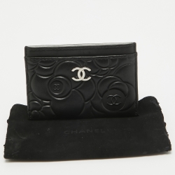 Pre Owned Chanel Black Camellia Embossed Leather CC Card Holder