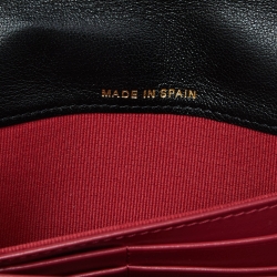 Pre Owned Chanel Black Quilted Leather Chanel 19 Flap Wallet