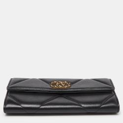 Pre Owned Chanel Black Quilted Leather Chanel 19 Flap Wallet