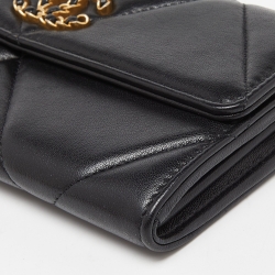 Pre Owned Chanel Black Quilted Leather Chanel 19 Flap Wallet
