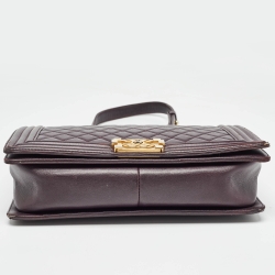 مملوكة مسبقًا Chanel Plum Quilted Leather New Medium Boy Shoulder Bag
