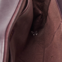 مملوكة مسبقًا Chanel Plum Quilted Leather New Medium Boy Shoulder Bag