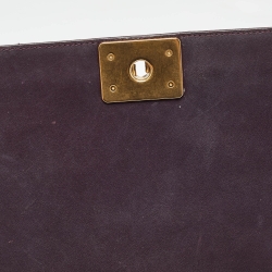 مملوكة مسبقًا Chanel Plum Quilted Leather New Medium Boy Shoulder Bag