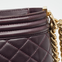 مملوكة مسبقًا Chanel Plum Quilted Leather New Medium Boy Shoulder Bag