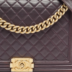 مملوكة مسبقًا Chanel Plum Quilted Leather New Medium Boy Shoulder Bag