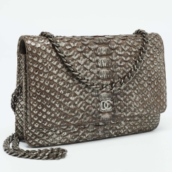 مملوكة مسبقًا Chanel Beige Python CC Wallet on Chain
