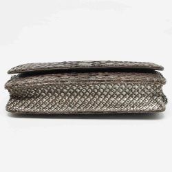 مملوكة مسبقًا Chanel Beige Python CC Wallet on Chain