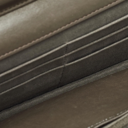 مملوكة مسبقًا Chanel Beige Python CC Wallet on Chain