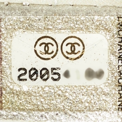 Pre Owned Chanel Silver Leather Camellia Pochette