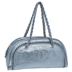 مملوكة مسبقًا Chanel Metallic Silver Leather Chain Trim Luxe Ligne Bowler Bag