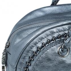 مملوكة مسبقًا Chanel Metallic Silver Leather Chain Trim Luxe Ligne Bowler Bag