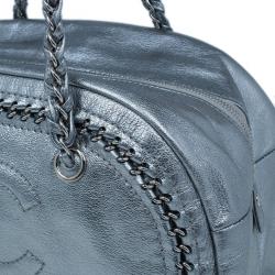 مملوكة مسبقًا Chanel Metallic Silver Leather Chain Trim Luxe Ligne Bowler Bag