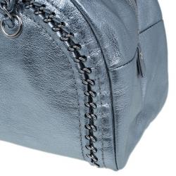 مملوكة مسبقًا Chanel Metallic Silver Leather Chain Trim Luxe Ligne Bowler Bag