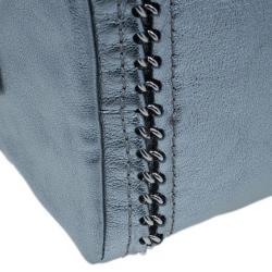 مملوكة مسبقًا Chanel Metallic Silver Leather Chain Trim Luxe Ligne Bowler Bag