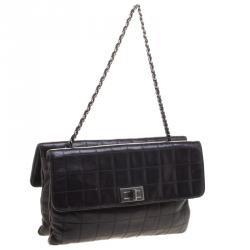 Pre Owned Chanel Black Chocolate Bar Leather Reissue Flap Bag