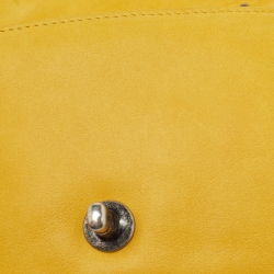 مملوكة مسبقًا Chanel Yellow Nubuck Leather Wildstitch Thin City Flap Bag