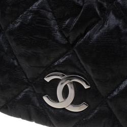 Pre Owned Chanel Black Glazed Leather Medium Bubble Flap Bag
